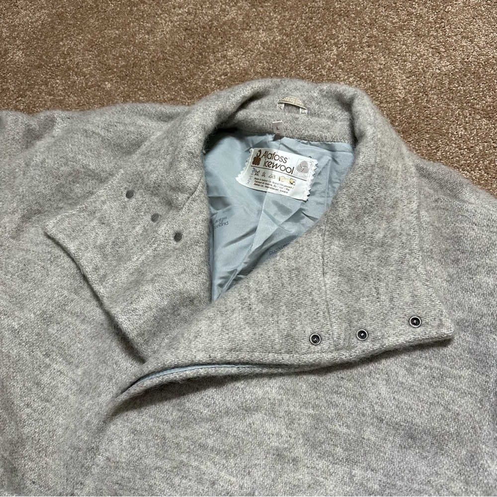 Wool Coat Alafoss of Iceland Icewool Gray Funnel Neck Mid Length Vtg Size Large - Picture 6 of 16